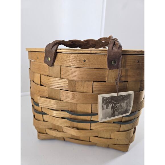 Peterboro Basket Co. Basket with Lid & Handle – Vintage / Decorative - Picture 10 of 12